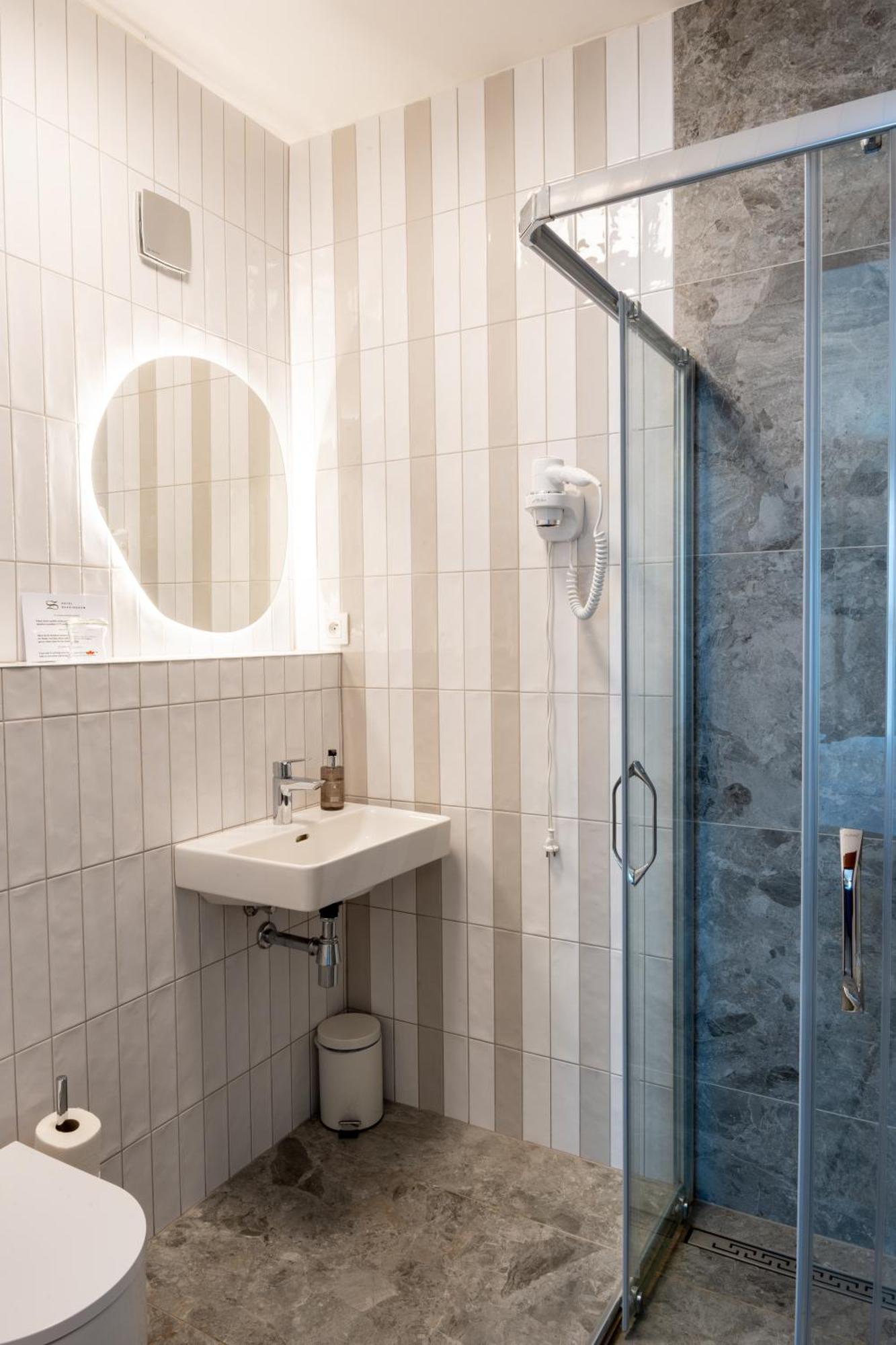 Hotel Sharingham Брно Екстер'єр фото