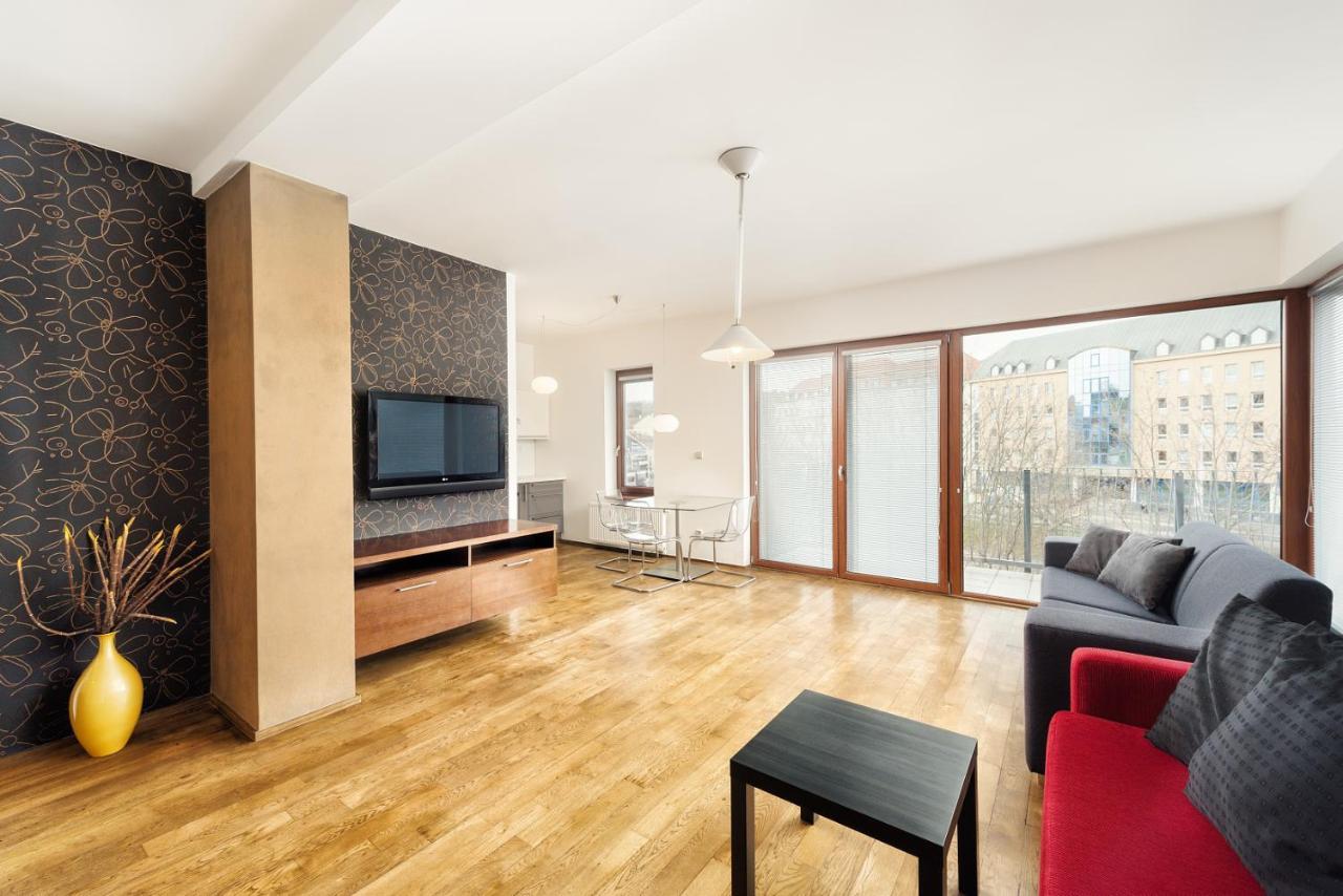 Hotel Sharingham Брно Екстер'єр фото