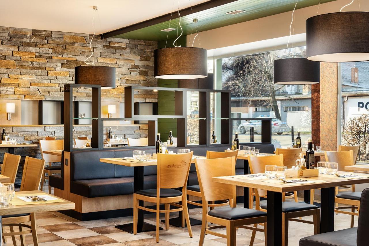 Hotel Sharingham Брно Екстер'єр фото